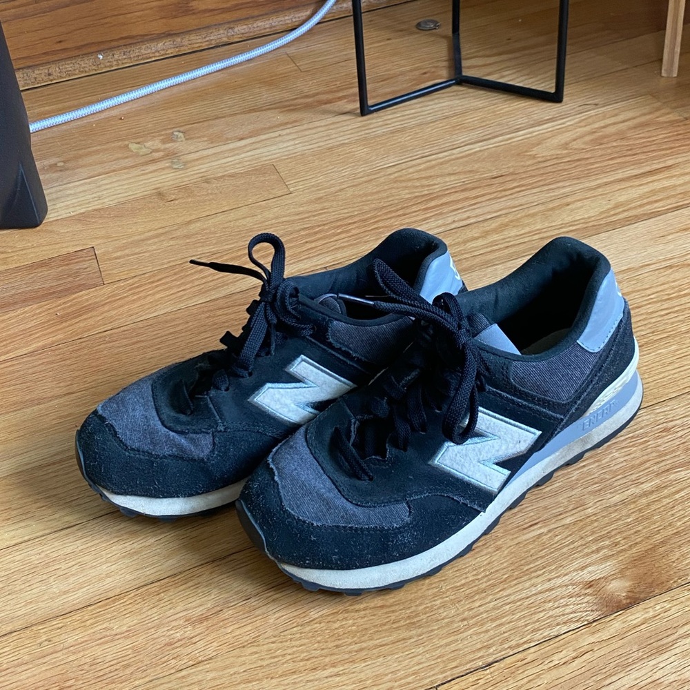 Black and Grey New Balance 574